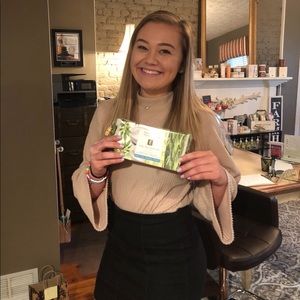 Meet your Posher, Libby